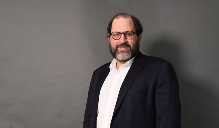 Nicolas Sfez, avocat associé en droit public des affaires chez TGS France Avocats