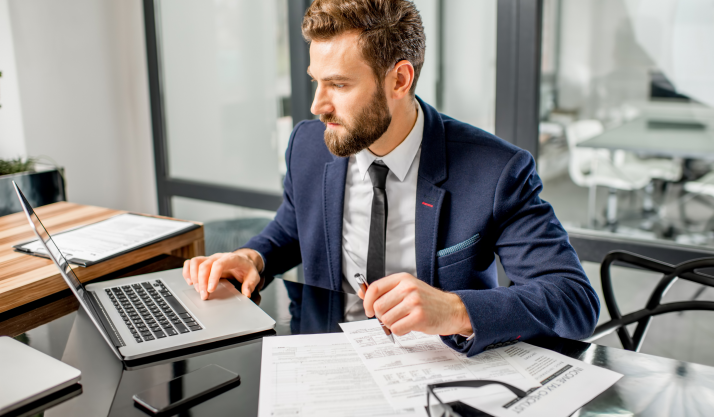 Redressement URSSAF : identifiez les vices de forme pour sécuriser la défense de votre entreprise Redressement URSSAF, vices de forme, droit du travail, droit social, TGS France Avocats