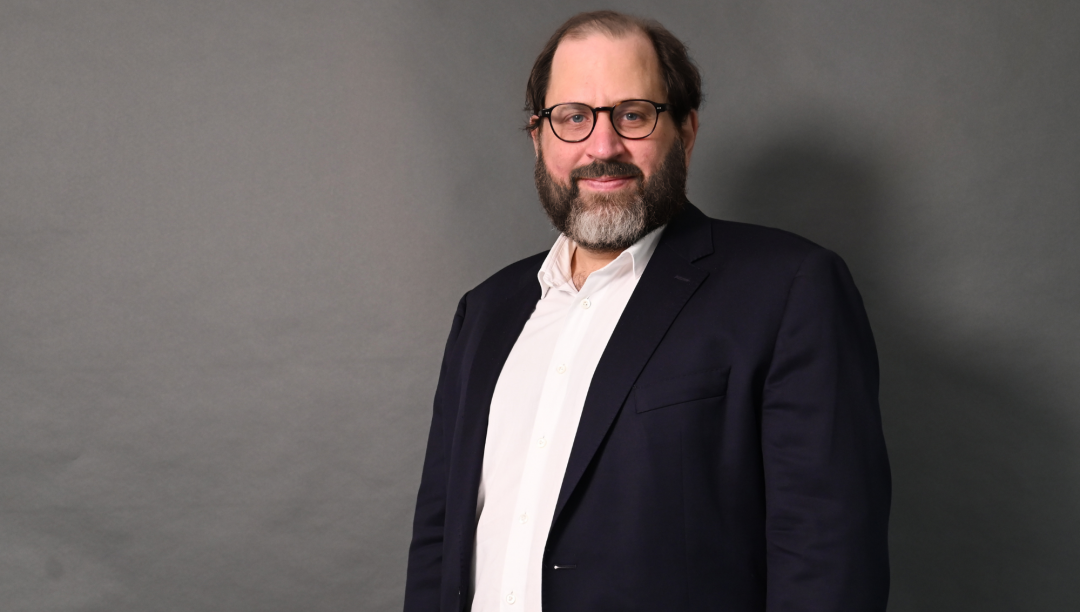Nicolas Sfez, avocat associé en droit public des affaires chez TGS France Avocats