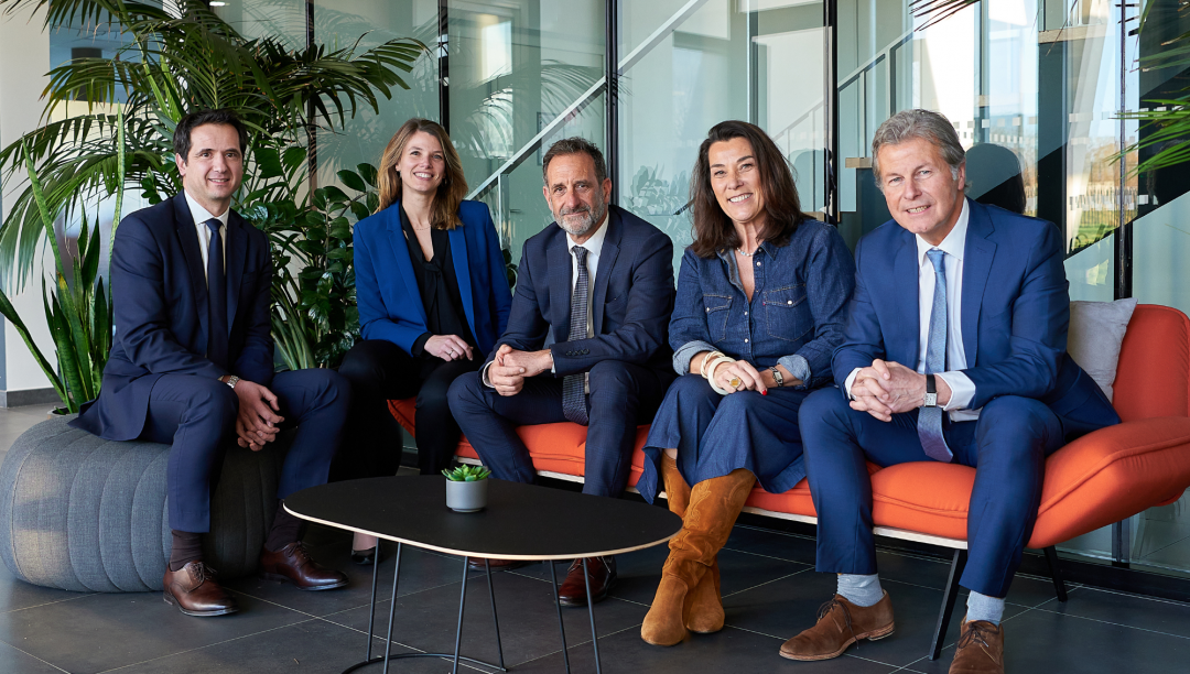 Equipe Referens accompagnée de Lise Pinault et Laurence Vernay